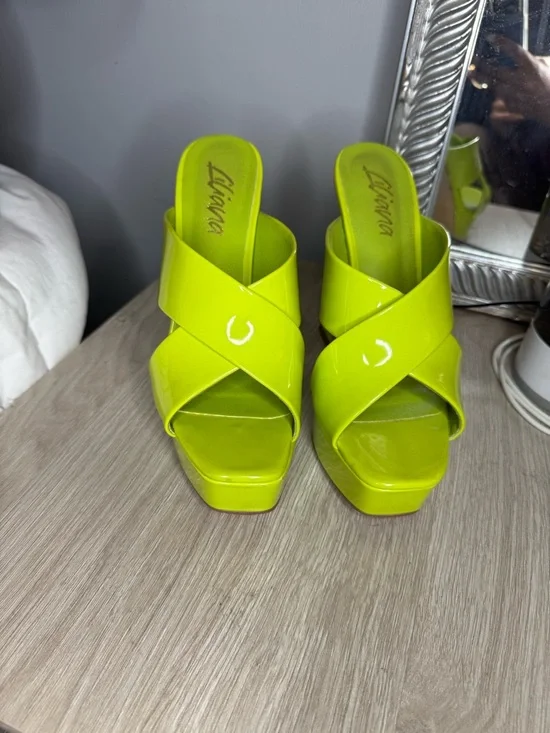 EGO Neon Lime Crisscross Platform Mule Heels - Picture 2 of 3